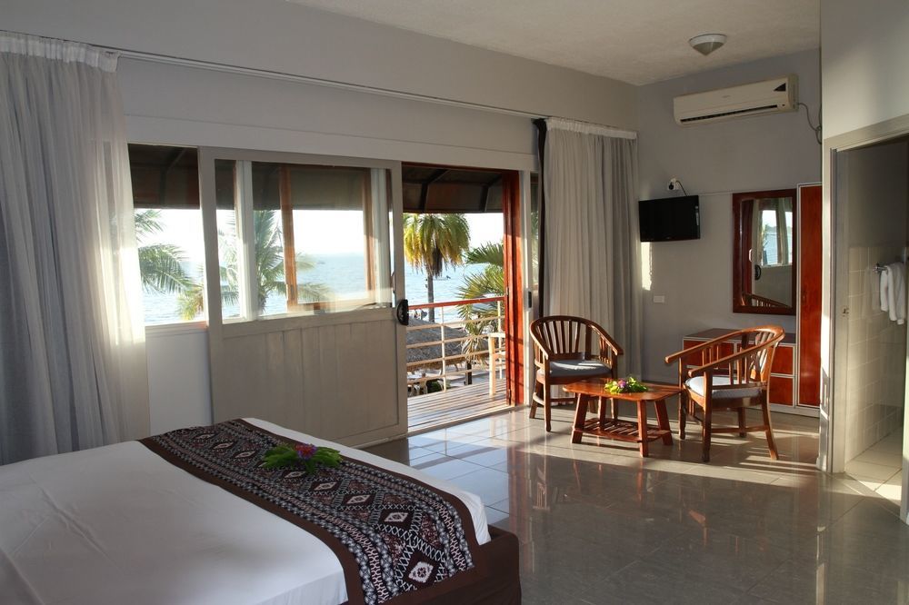 Hostel Smugglers Cove Resort&hotel